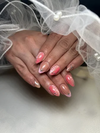 Nail Salons in Albuquerque, NM 87114